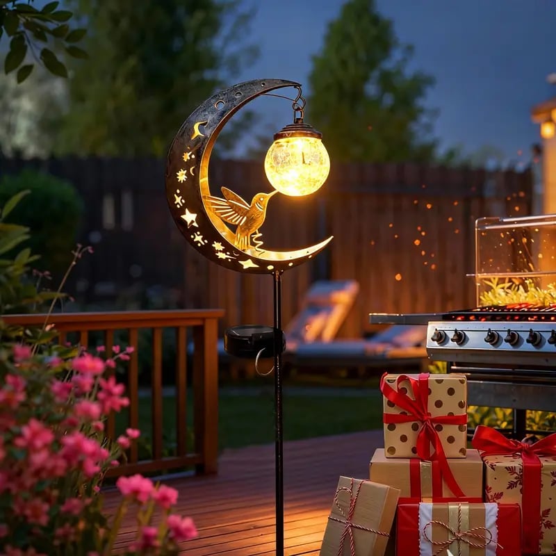 GlowCharm – Aurinkokennokäyttöinen LED-perhoskoriste puutarhaan